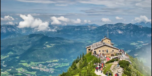 eagles-nest-kehlsteinhaus-salzburg-taxi-service eagles-nest-kehlsteinhaus-salzburg-taxi-service